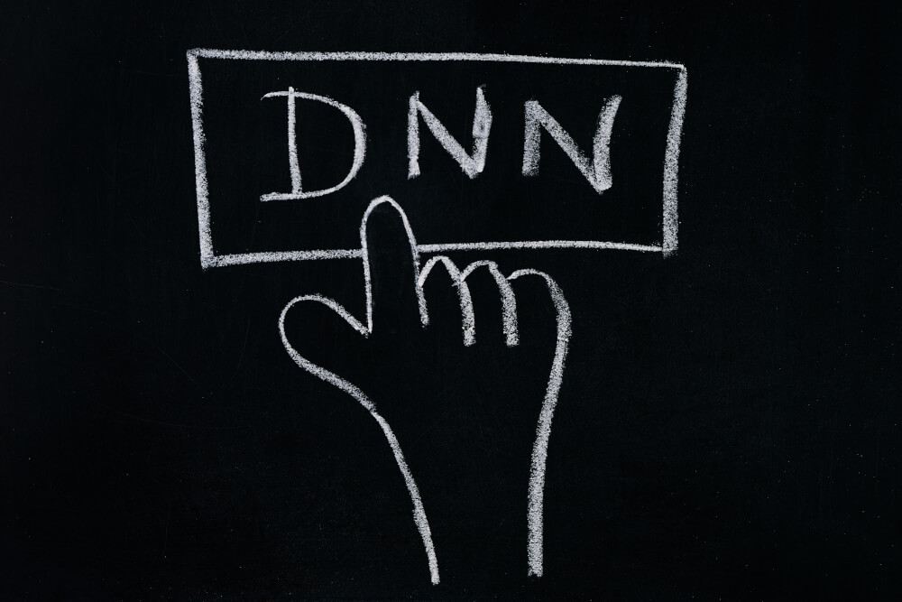 DNN-Hosting