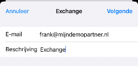 Hosted Exchange instellen binnen IOS 18